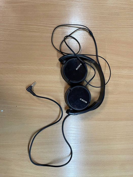 Навушники та колонки