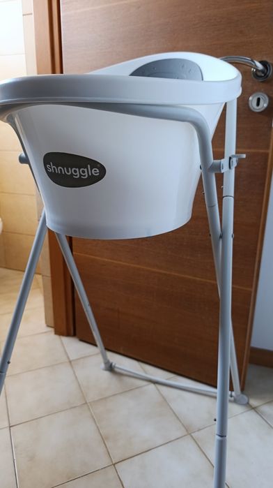 Banheira bébé  shnuggle com suporte