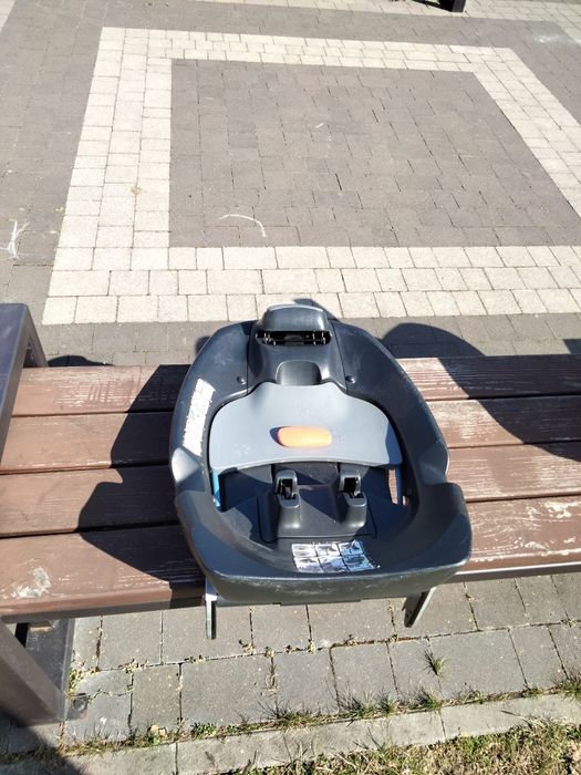 База для автокрісла Cybex Cloud Q,сумісна з моделями крісел Cybex Aton Q