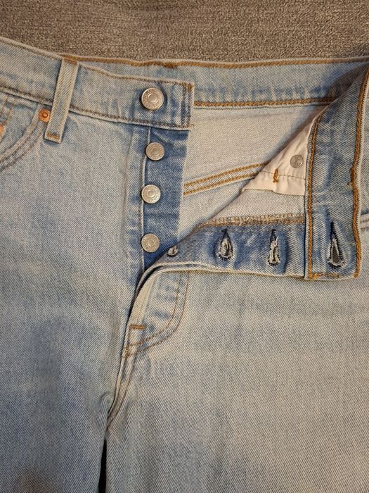 Spodnie damskie Levis