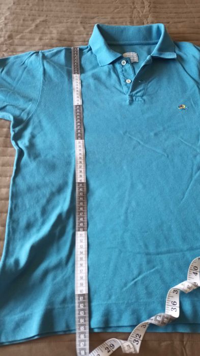 Polo azul da Benetton
