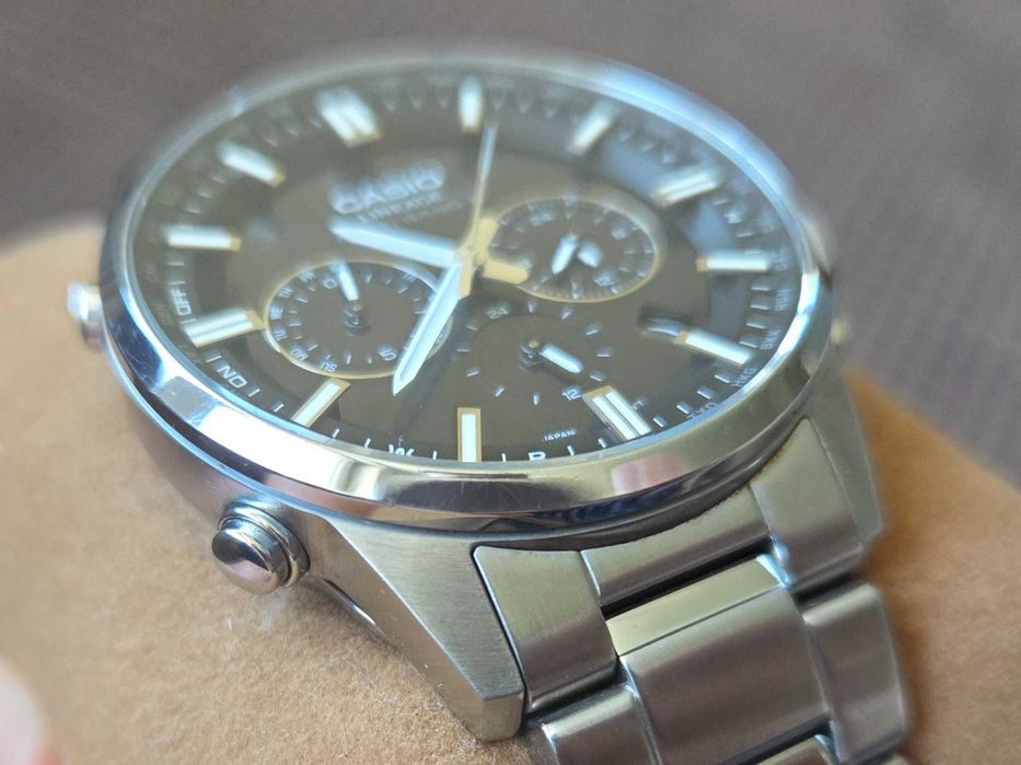 Casio Lineage LIW-M700D-1AJF