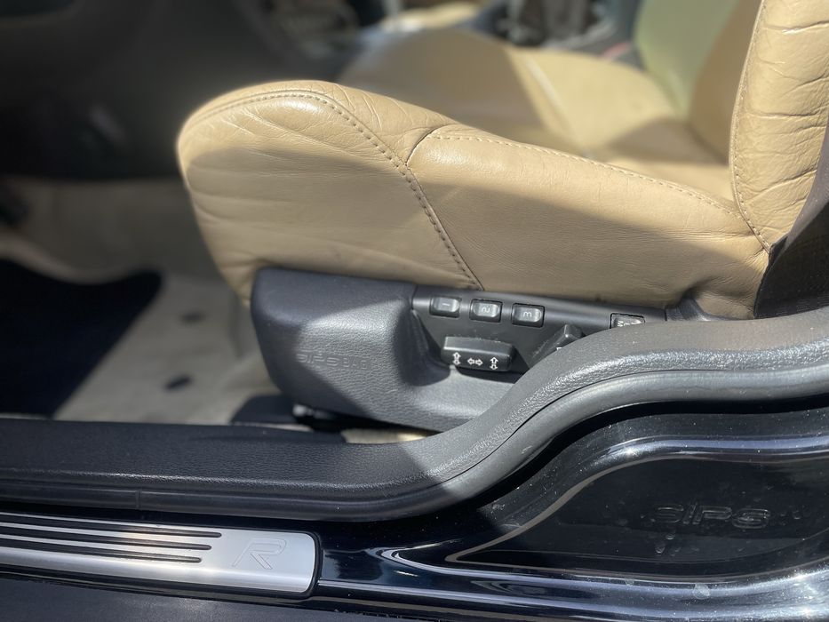 Volvo S60R Nacional AWD 300cvs