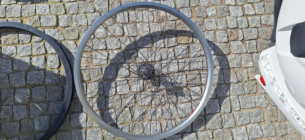 Várias Rodas 26" Atomlab / Specialized / Shimano