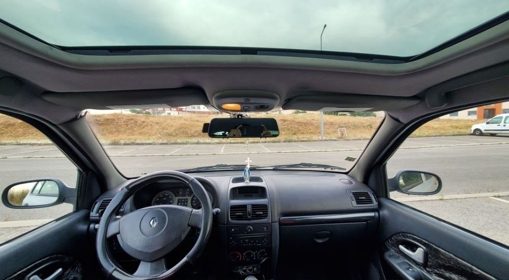 Renault clio 2002