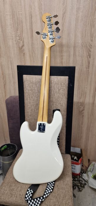 Baixo eletrico fender jazz bass 5 cordas eletric bass + amplificador 100w