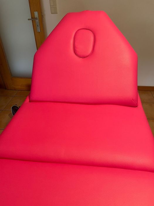 Marquesa nova com mala