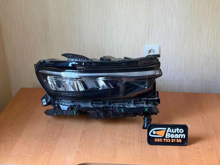 Фара Jeep Grand Cherokee, комплектація Summit