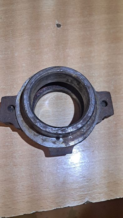 Муфта выжимного подшипника ямз 236