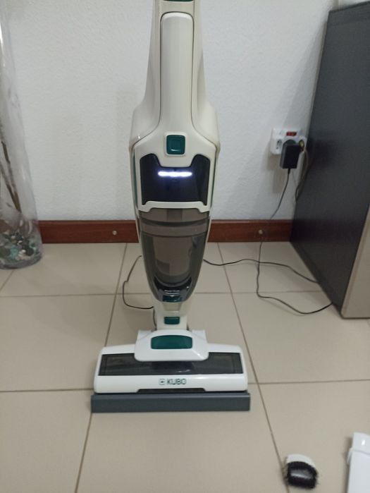 Aspirador vertical como novo 2 em 1
