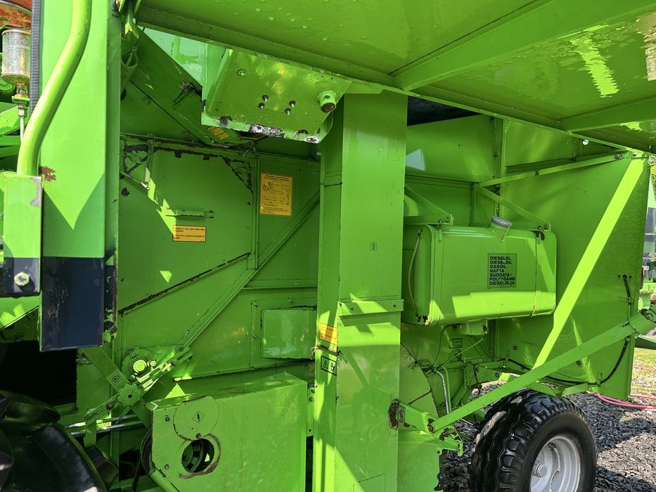 Комбайн зернозбиральний Deutz Fahr M33.60