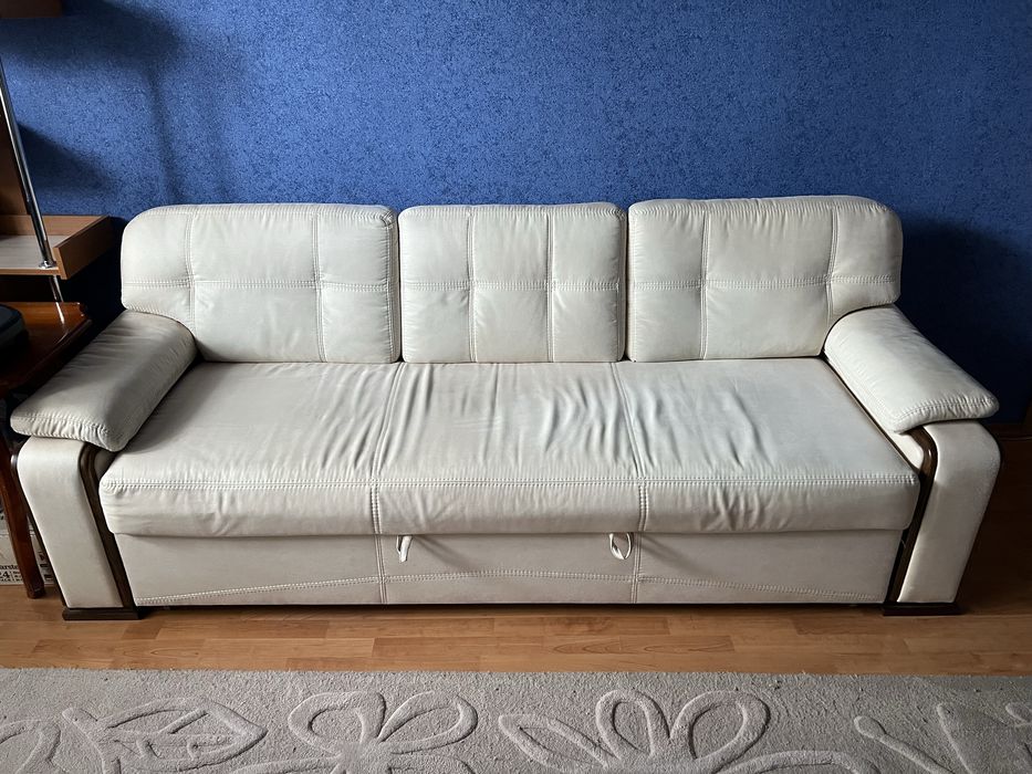 Диван розкладний з двоспальним місцем