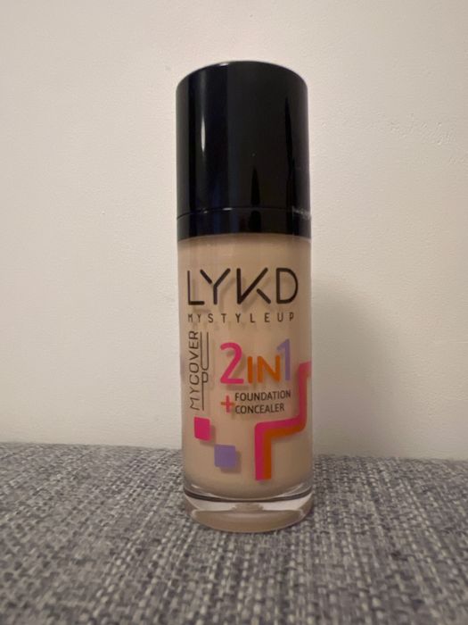 LYKD 2 in 1 Foundation