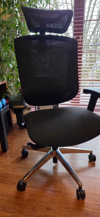 ELZAP MAVEN ZF-GT300PB fotel biurowy regulowany- prawie nowy !