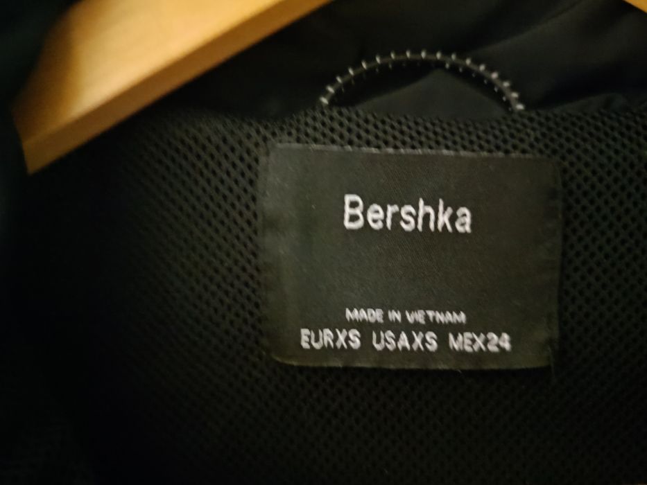 Casaco Bershka,tamanho xs