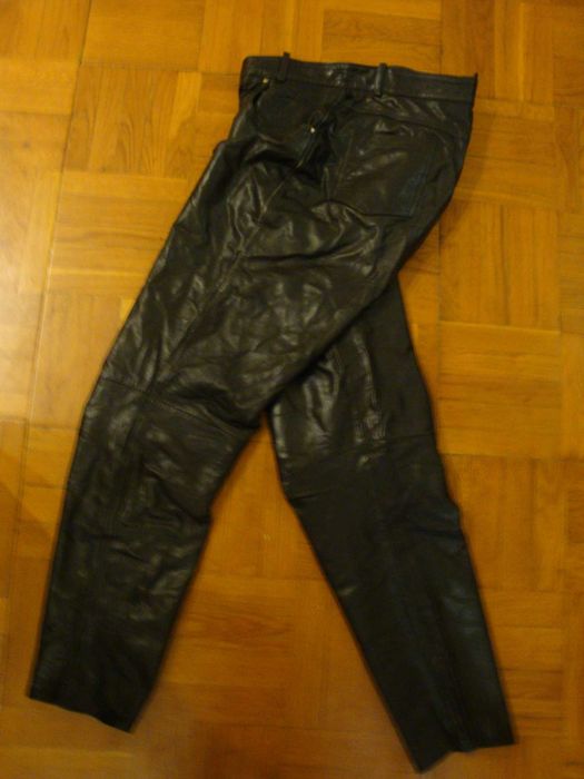 Брюки женские кожаные MODERN CLASSIC , размер L-XL ( 44 )