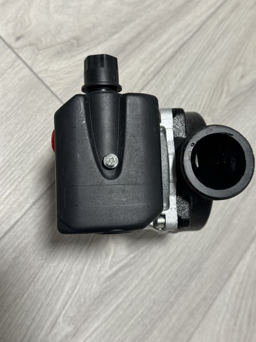 Циркуляційний насос Wilo 25/6/130