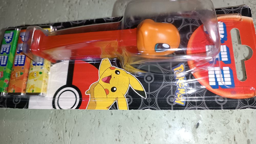 Pokémon 2019 charmander Pez Dispenser Selado