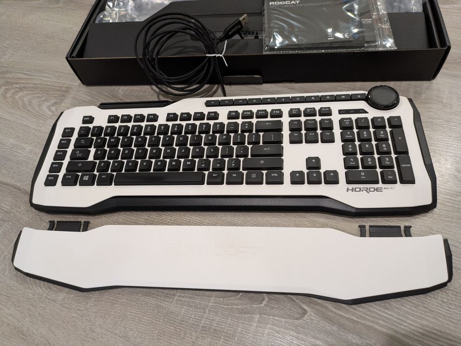 Klawiatura Roccat Horde Aimo biała