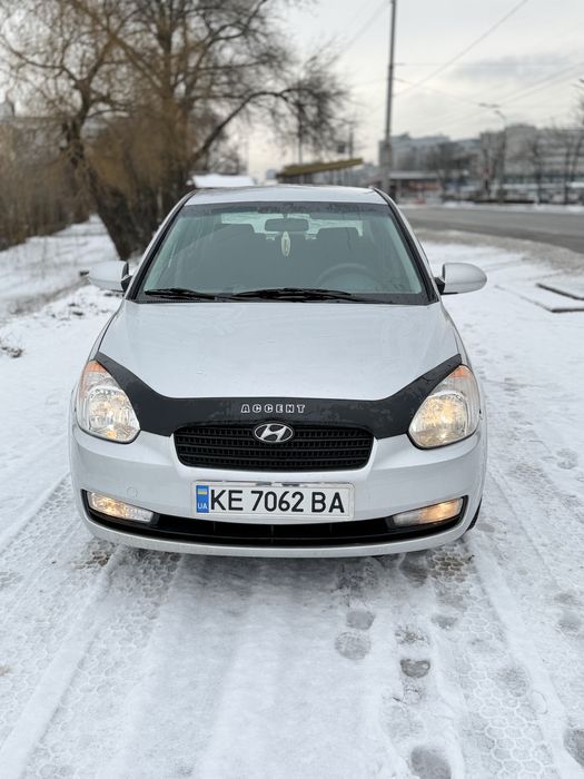 Huyndai Accent 1.6 газ Автомат
