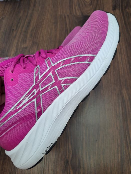 Asics gel-excite 40р-41р жіночі бігові кросівки/nike кросовки 40р/