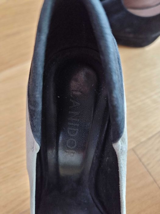 Sapato senhora plataforma preto e cinza camurça verdadeira