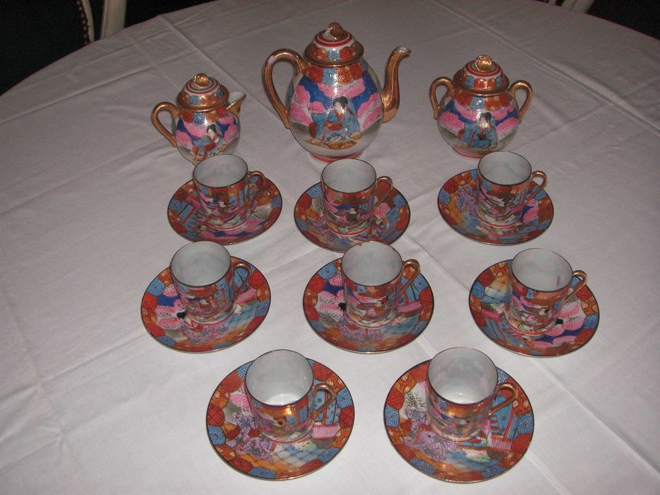Serviço de Café de Porcelana Japonesa Casca de Ovo