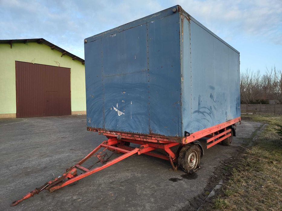 Przyczepa rolnicza samochodowa kontener, buda