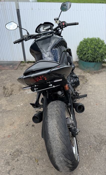 Kawasaki z1000 2010  ( z750 z800 z650 )