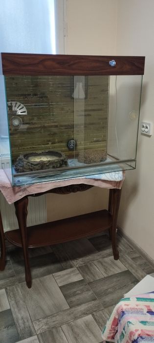 Продам тераріум для змії