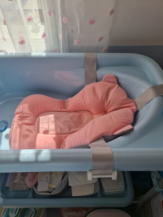 Almofada para banheira de bebê