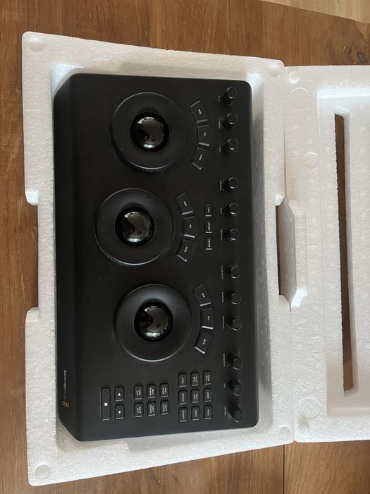 Blackmagic Design DaVinci Resolve Micro Panel
