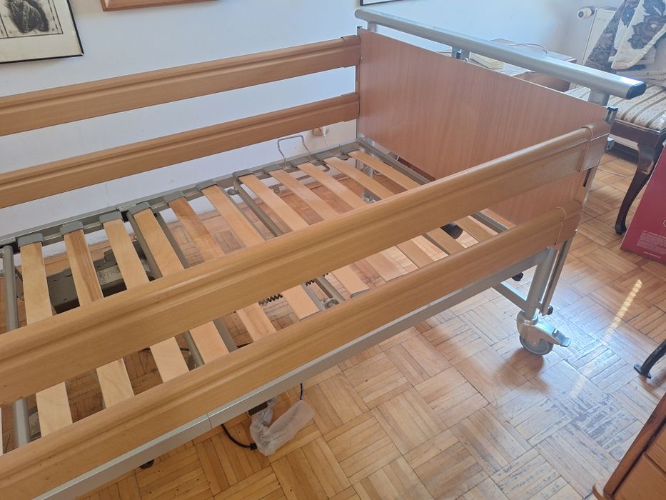 Łóżko rehabilitacyjne elektryczne