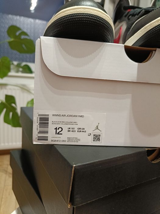 Air Jordan 1 Mid // 44,5 Eur // 29 cm // 12 us