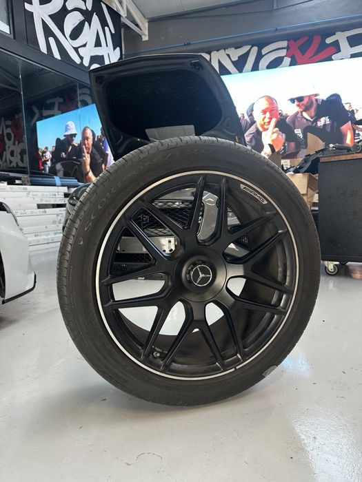 Mercedes AMG G63 R22
