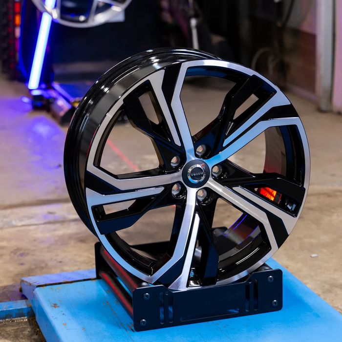 ORYGINALNE Felgi Volvo 19" XC90 XC70 XC60 XC40 V90 S90 V60 S60 V40 S40