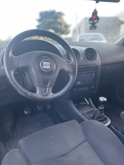 Seat ibiza 6l 1.9 tdi (130cv) *mudei parachoques frontal*