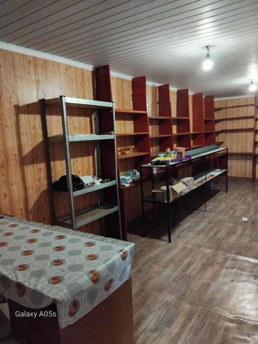 Вагончик під магазин