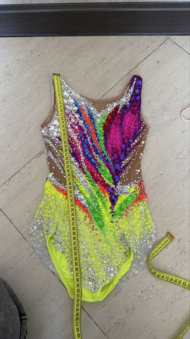 Купальник для художної гімнастики