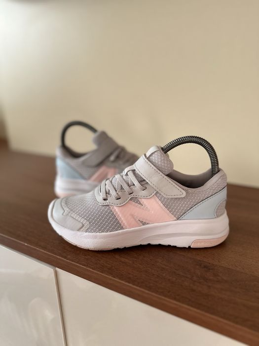 Кросівки New Balance  30,5р. Кросовки для дівчинки  19 см