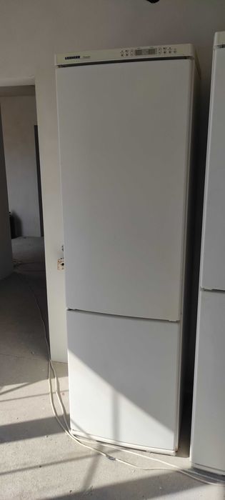 Холодильник  Лібхер