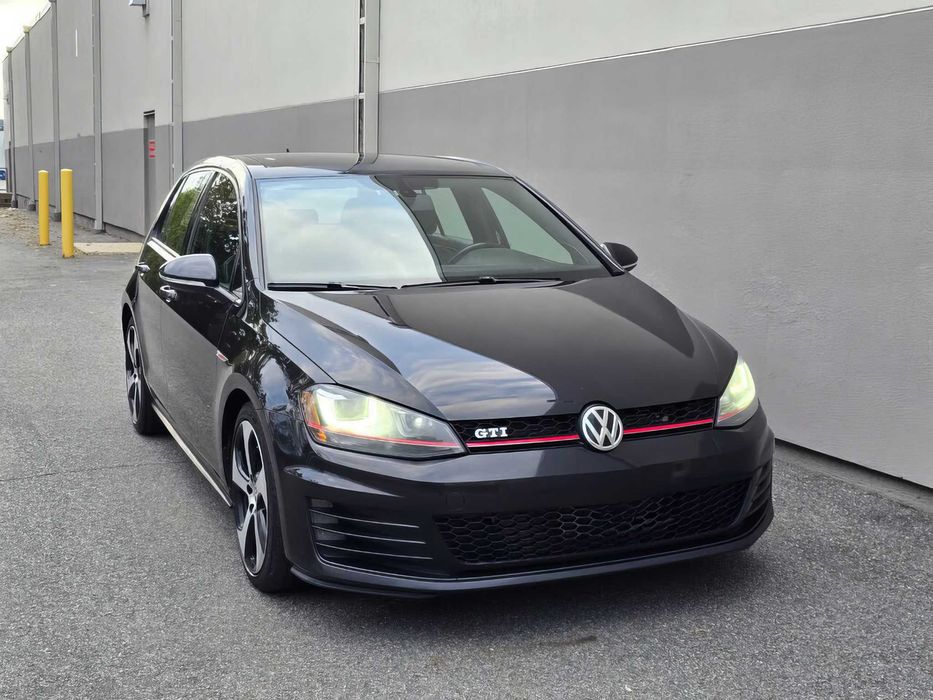 Volkswagen Golf GTI      2015