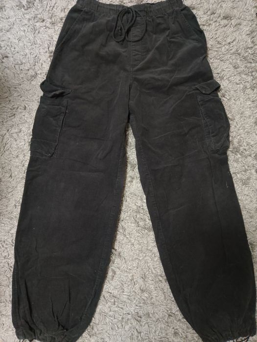 Чорні карго шатни