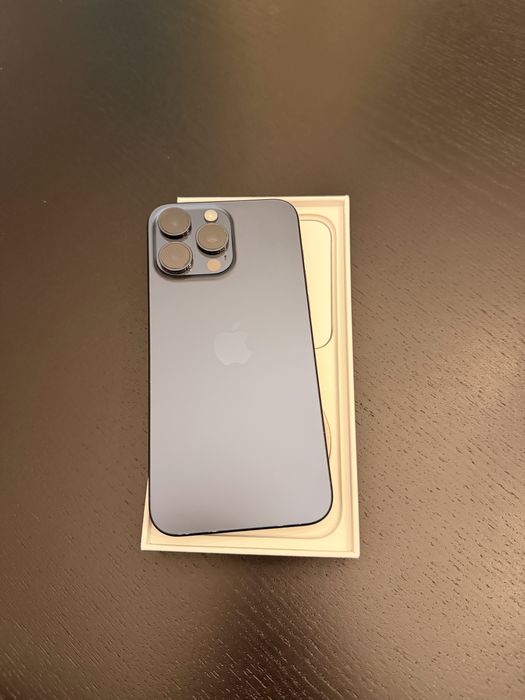 iPhone 15 pro max 256g