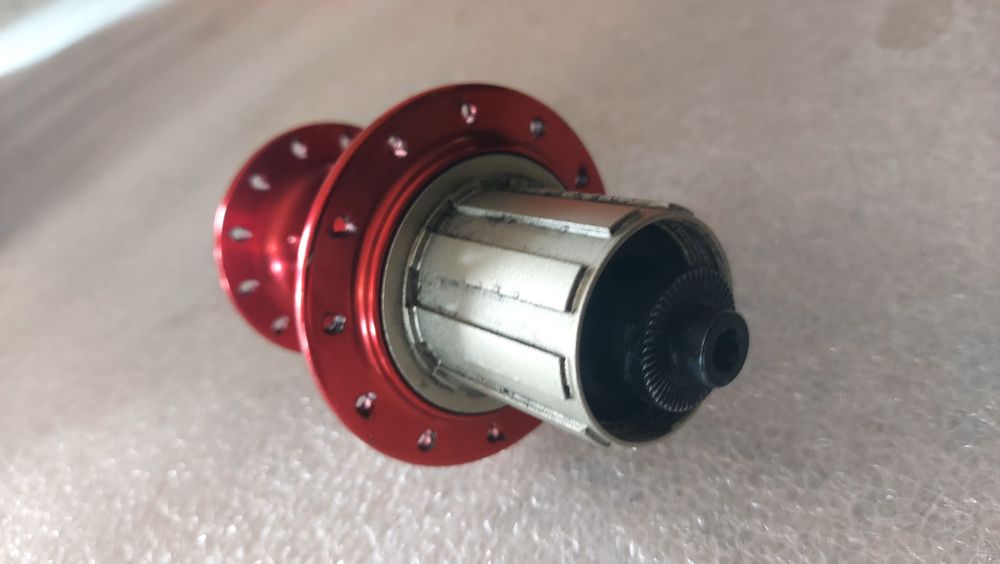 Cubos com Cepo 10 velocidades e cubo Roval frontal 10 furos   ferramen