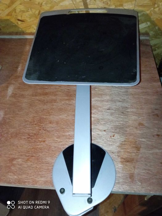 Ikea obrotowa podstawa pod monitor