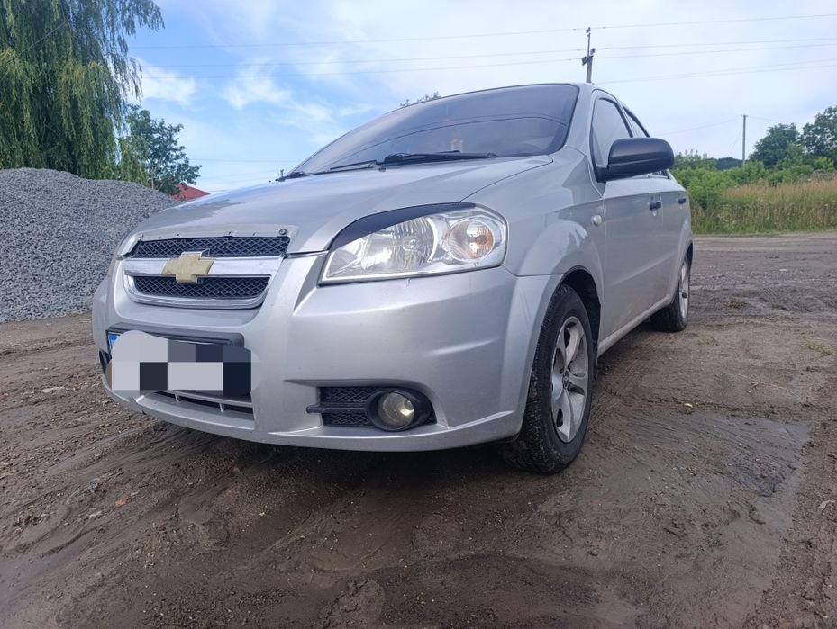 Продам автомобіль. Все працює без нарікань.