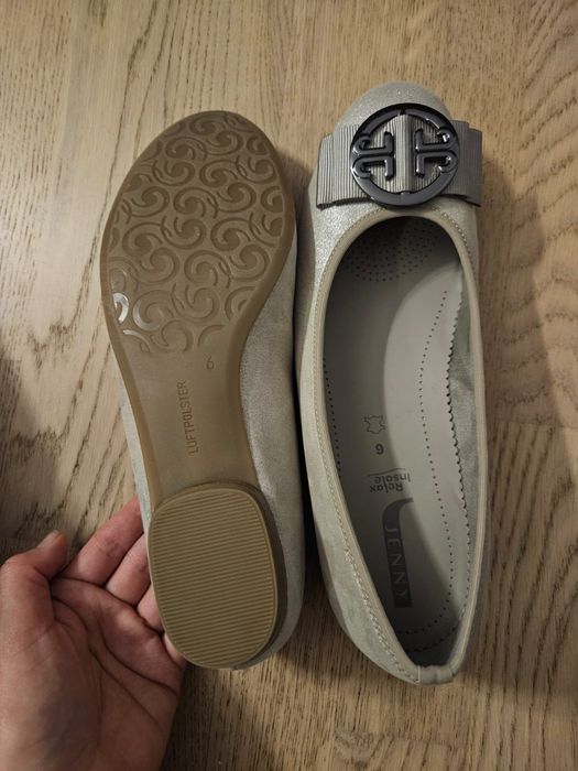 Нові туфлі ara clarks