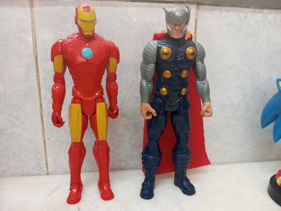 Figuras da Disney Marvel