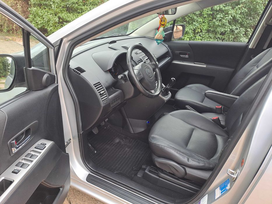 Zadbana Mazda 5 2.0 benzyna, 7 osobowa, stan bdb z 2008r